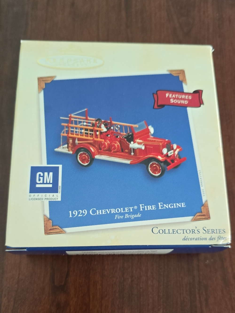 Hallmark 1929 Chevrolet Fire Engine Keepsake Ornament - Red
